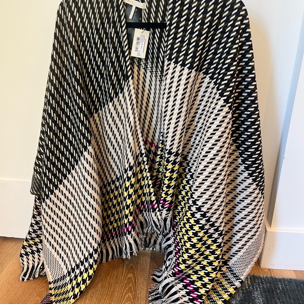 Maje Black and White Houndstooth Cape with fringe